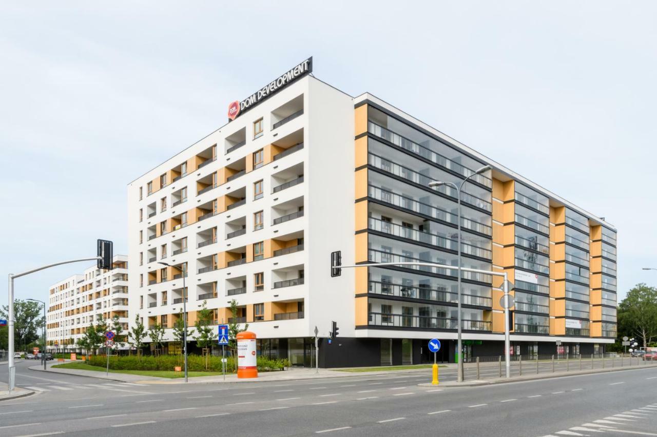 M&R Apartament Airport&Business Deluxe Cybernetyki 17 - Underground Garage - Free Wifi - Netflix - Air Conditioning - Self Check-In, Close By Chopin Airport Βαρσοβία Εξωτερικό φωτογραφία